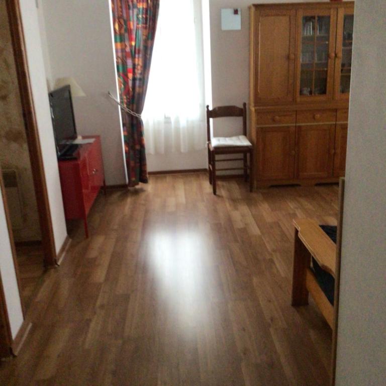 Appartement Les Iris - Appartement 2 Chambres - 6