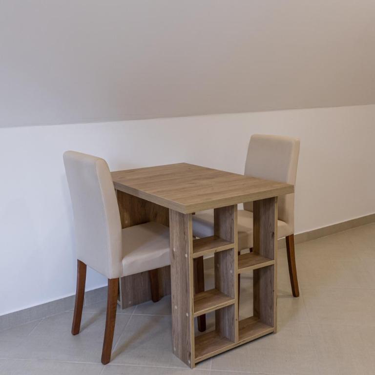 Apartmani Bijelic - One-Bedroom Apartment - 6