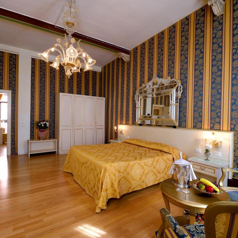 Hotel Corte dei Greci - Junior Suite - 4