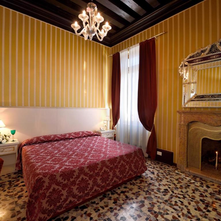 Hotel Corte dei Greci - Camera Matrimoniale Classic - 11