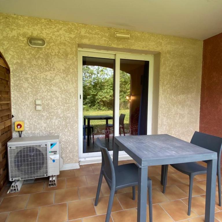 Joli studio Camargue Lou Rouge Arles - Appartement 1 Chambre - 28