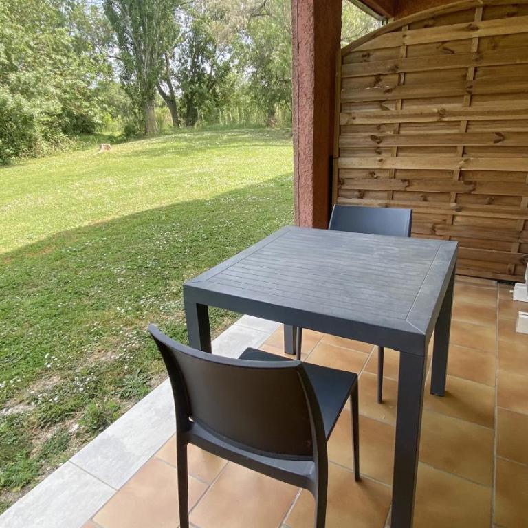 Joli studio Camargue Lou Rouge Arles - Appartement 1 Chambre - 30