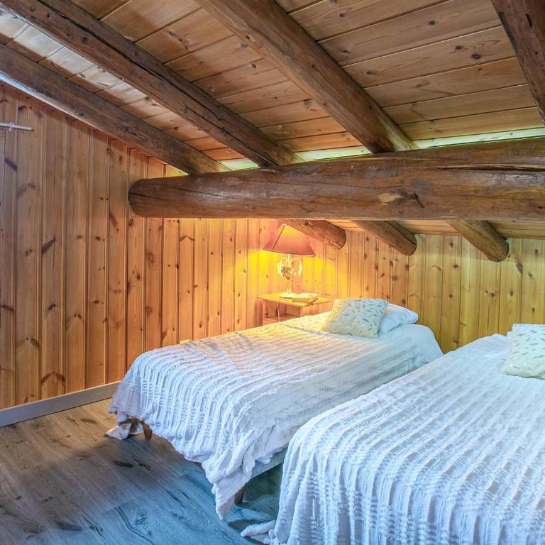 Duplex montagnard rustique avec cheminée, au vieux village de Val-d'Isère, au pied des pistes - FR-1-694-71 - Appartement - 14