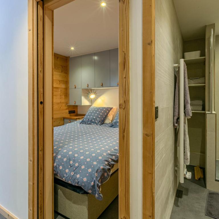 Appartement rénové 2022 avec wifi, balcon sud, 5 pers, équipements famille, proche commodités - FR-1-694-294 - Appartement - 10
