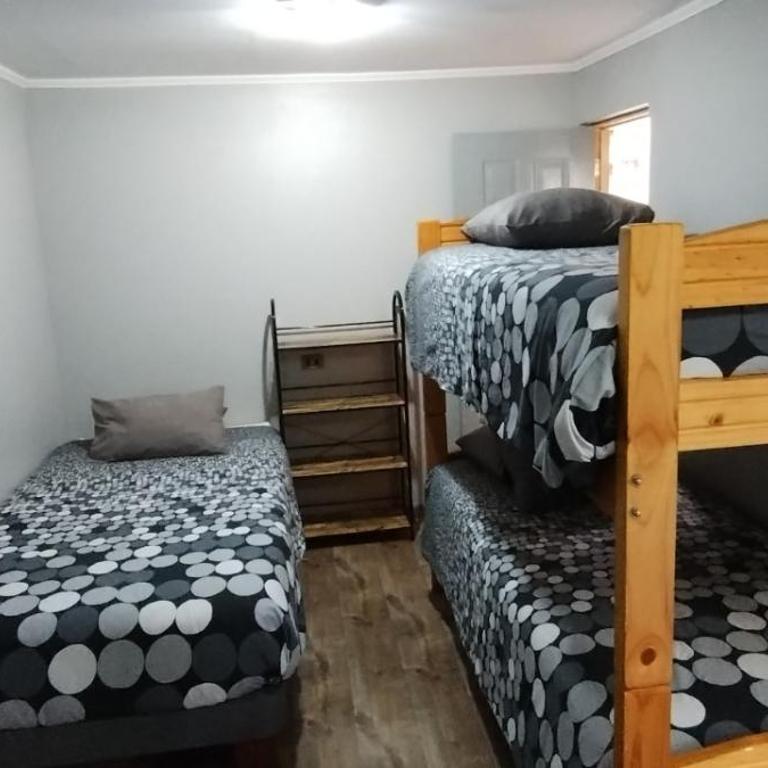 EL ROBLE 2.0 CHILLAN - Habitación Cuádruple con baño privado - 5