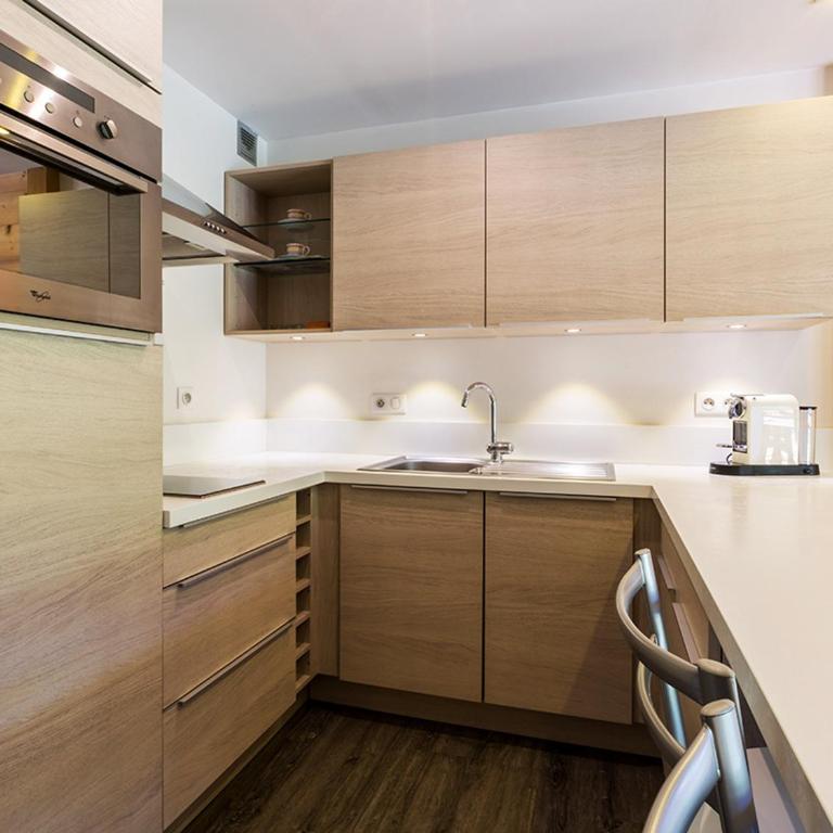 Appartement cosy 2 pièces, 4 pers, centre de La Clusaz, proche pistes, balcon et wifi - FR-1-437-52 - Apartamento (4 adultos) - 9