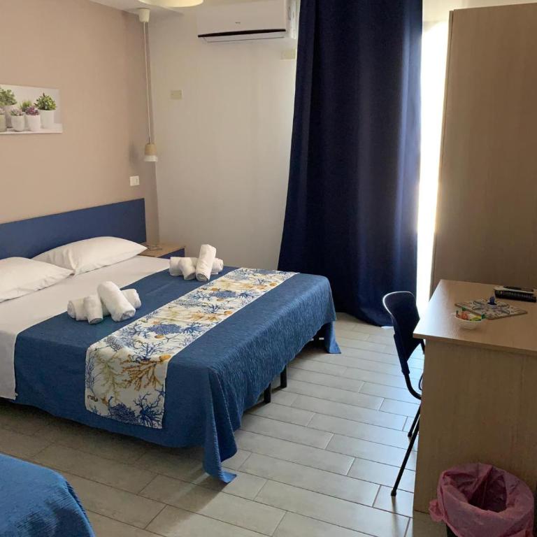 Giostemar Rooms - Playa Grande - Camera Tripla con Bagno Privato - 1