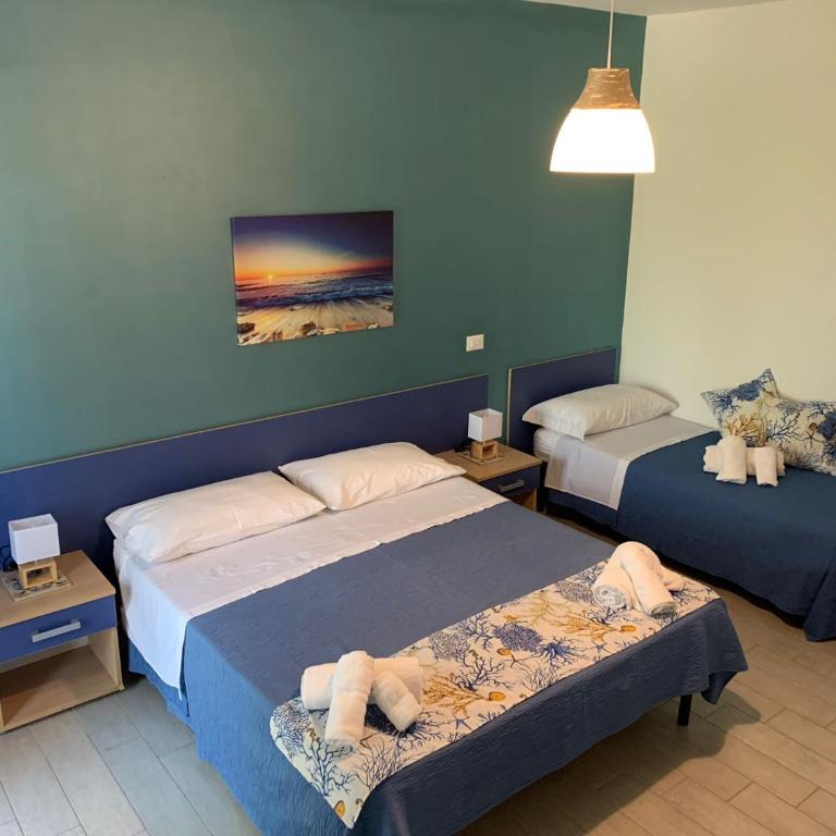 Giostemar Rooms - Playa Grande - Camera Tripla con Bagno Privato - 2