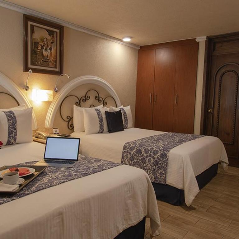 Arcángel Puebla - Doppelzimmer mit 2 Doppelbetten - 3