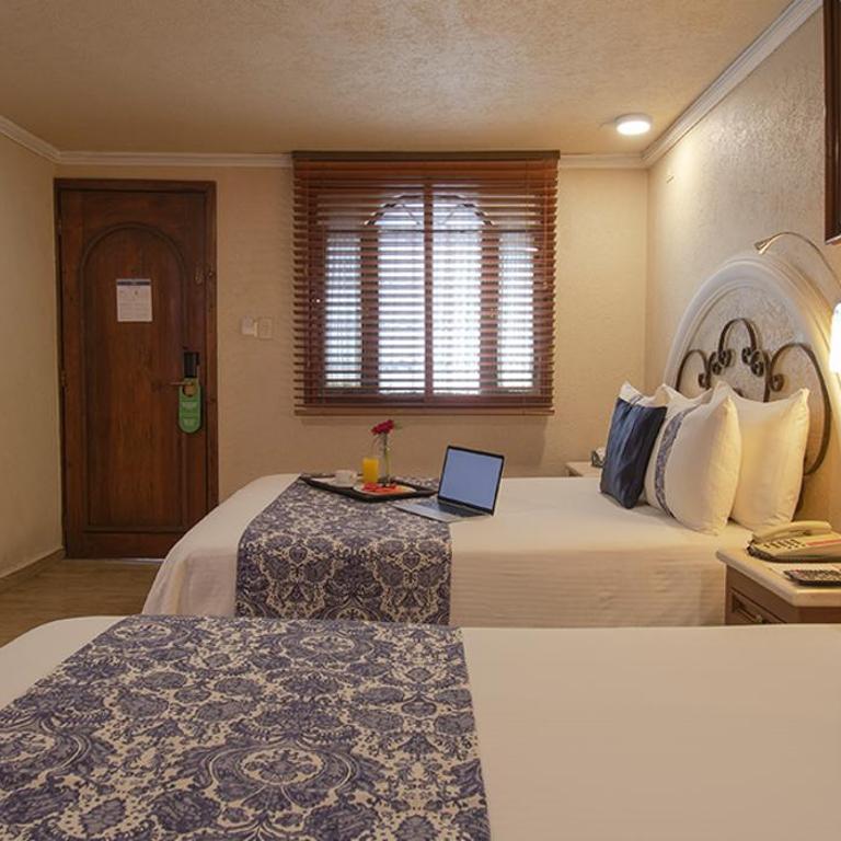 Arcángel Puebla - Doppelzimmer mit 2 Doppelbetten - 4
