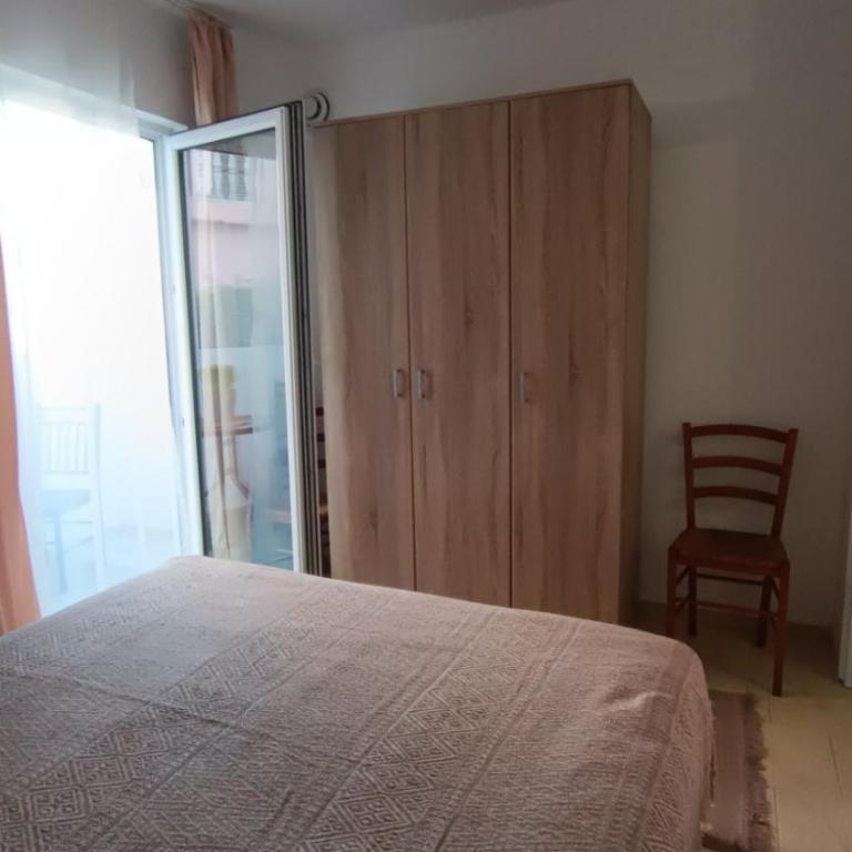 Bird Apartment - One-Bedroom Apartment - 12