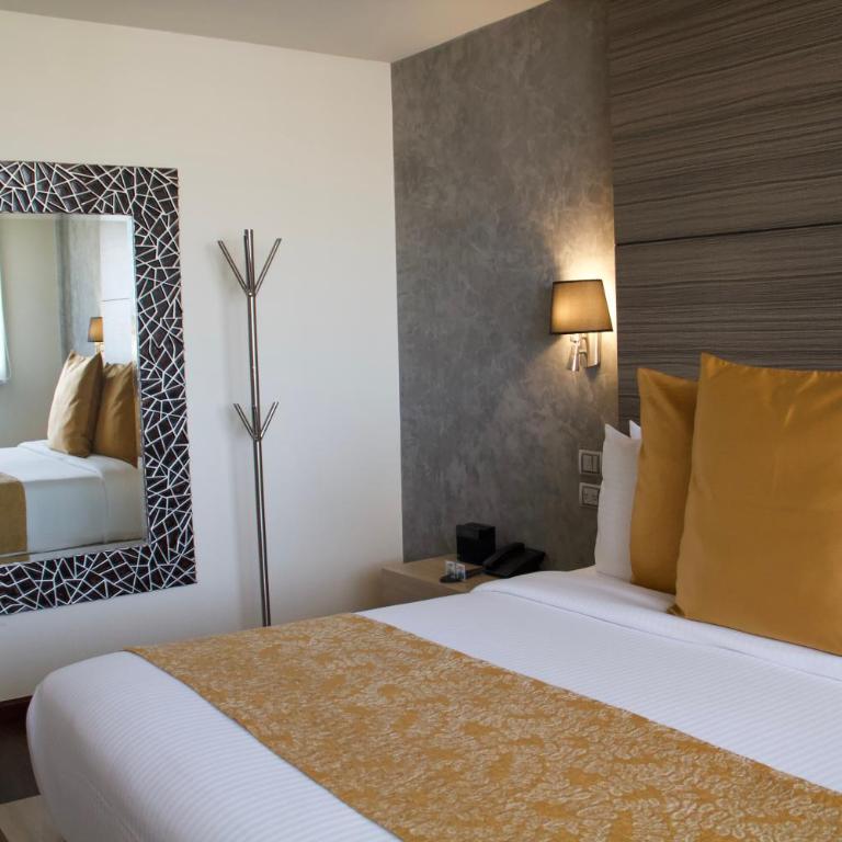 Hotel Riazor Aeropuerto - Suite con cama extragrande - 4