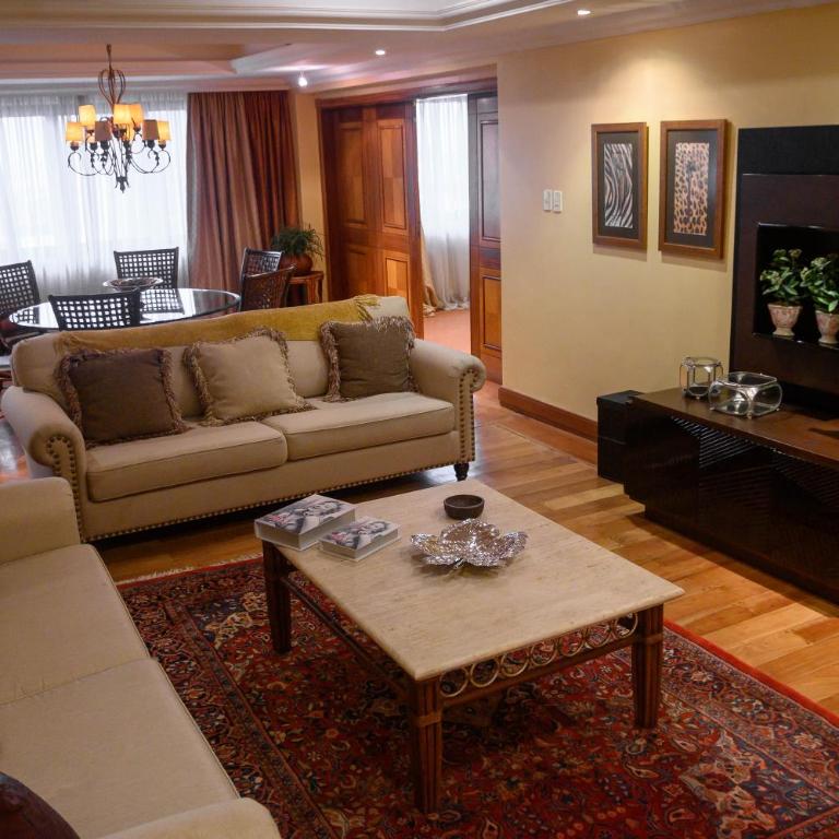Granados Park Hotel - Master Suite - 13
