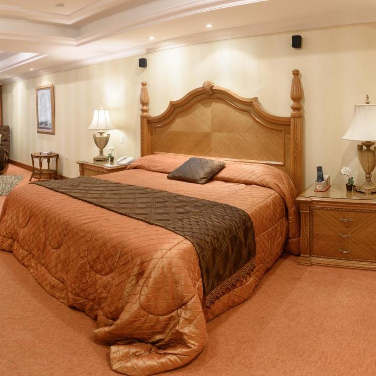 Granados Park Hotel - Master Suite - 11