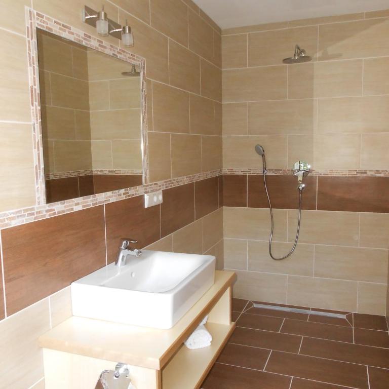 Haus Unterdieterer - Apartment mit Balkon - 9