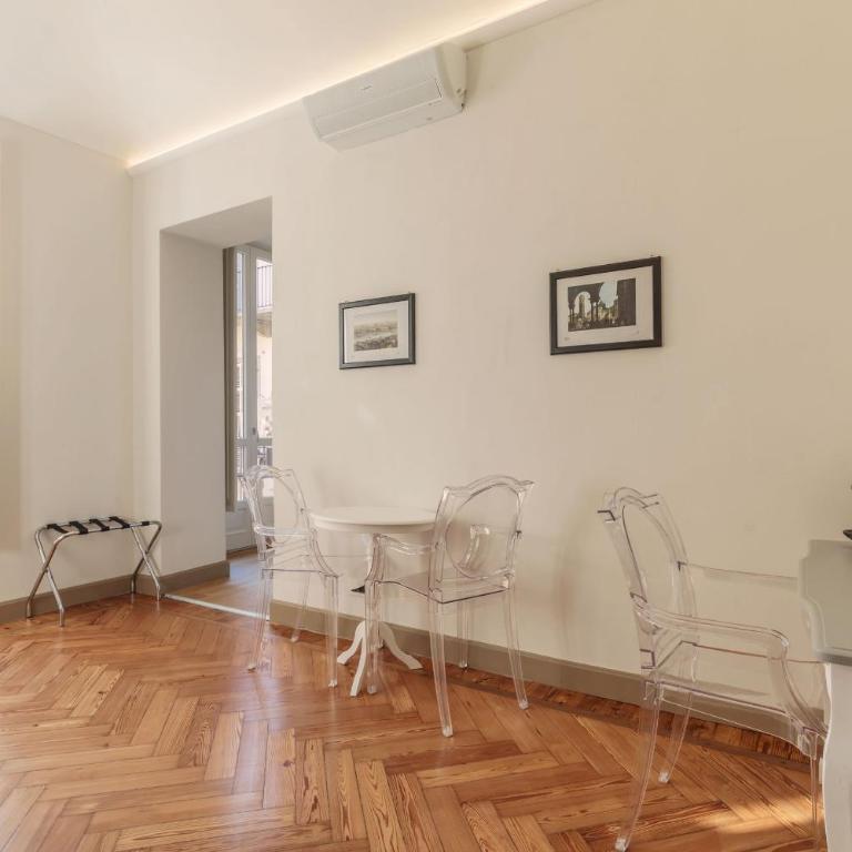 XX SETTEMBRE Urban Relais - Quadruple Room with Private Bathroom - 3