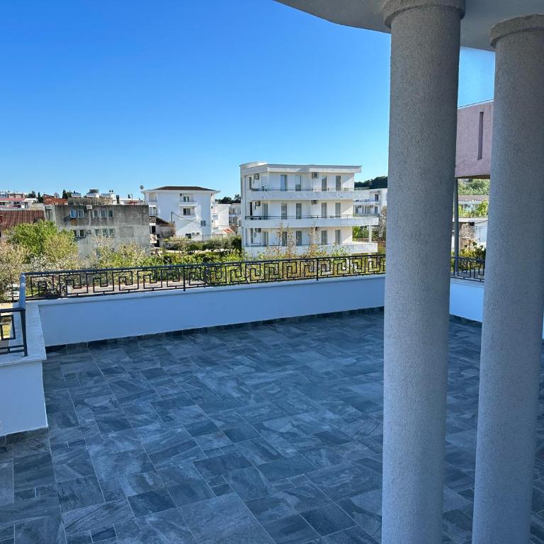 Apartments Near The Coast - Milla - Porodična Soba sa Balkonom - 10