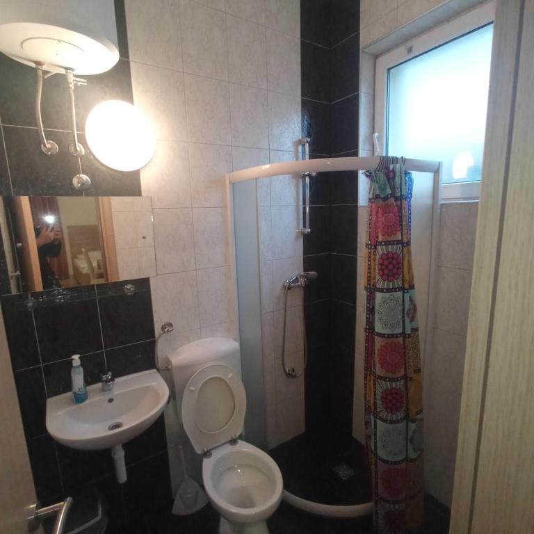 Lovely Home Rooms Center - Deluxe Triple Room - 29