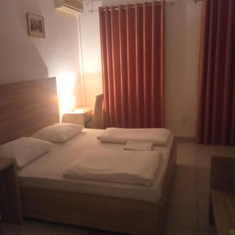 Lovely Home Rooms Center - Deluxe Triple Room - 33