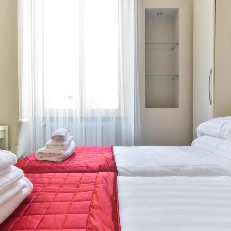 Lata Luxury Apartment - Two-Bedroom Apartment - 24