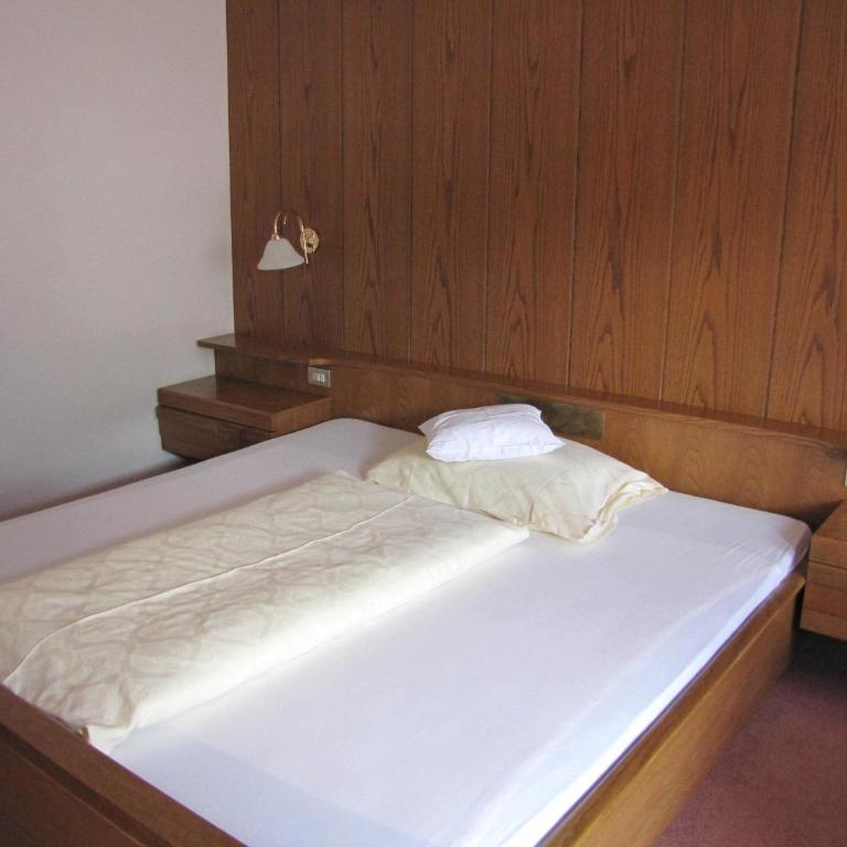 Hotel Am Fels - Einzelzimmer mit Balkon - 3