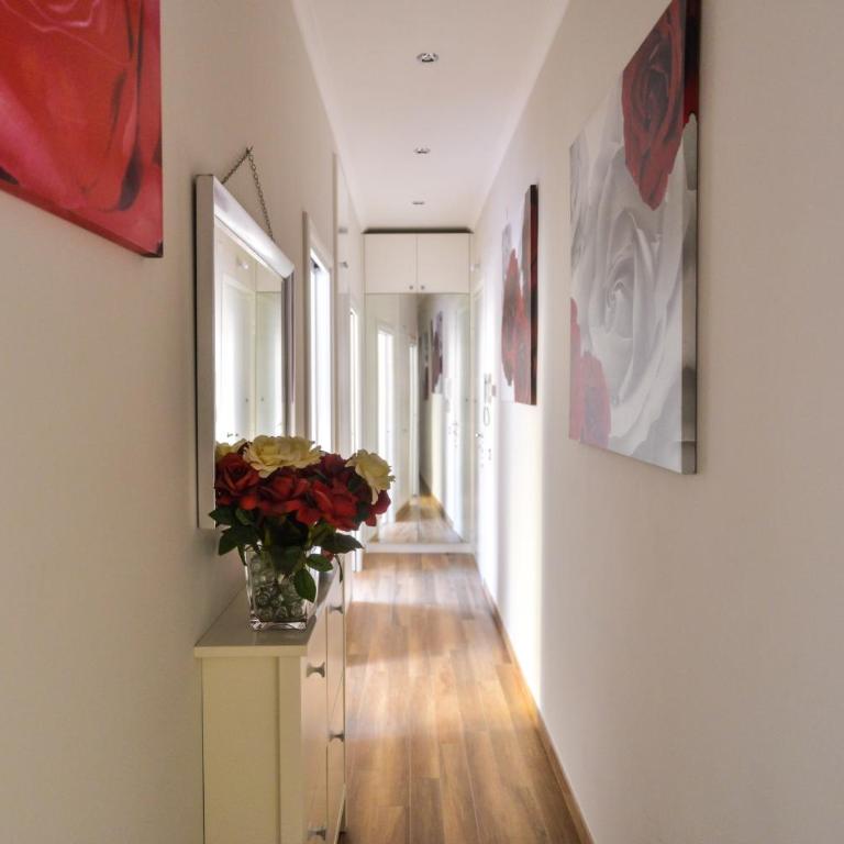 Lata Luxury Apartment - Two-Bedroom Apartment - 30