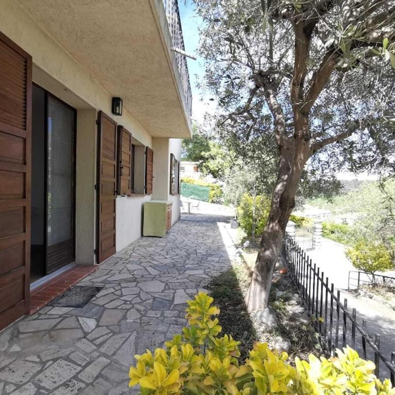 Bas de Villa au Calme - Appartement 2 Chambres - 2