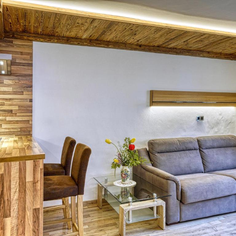 Ferienwohnungen Rebmannhof - Two-Bedroom Apartment - 3