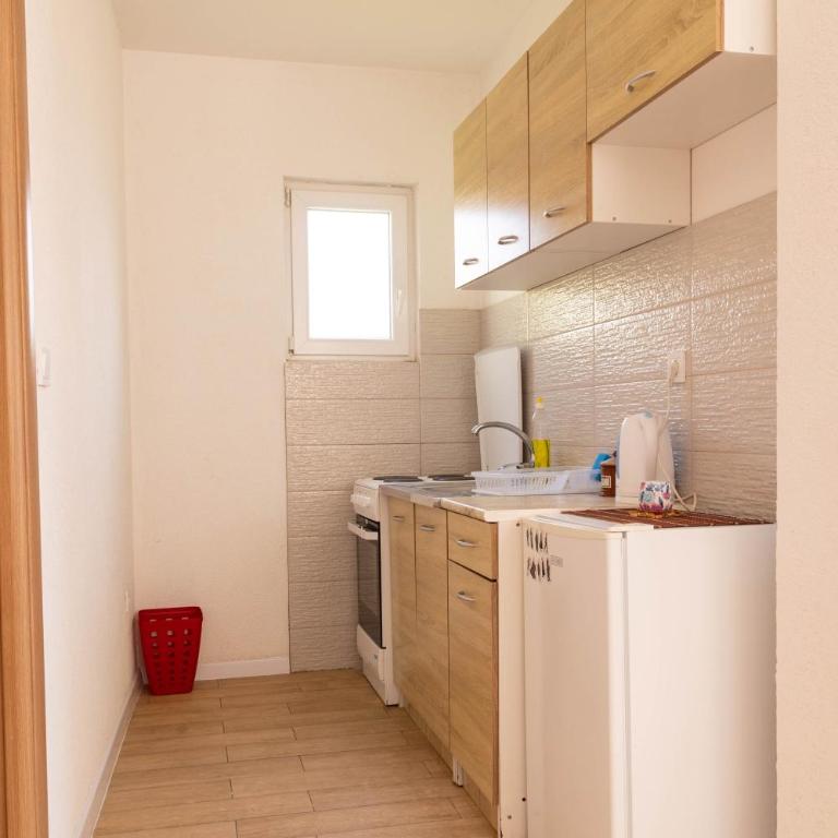 Apartmani Marojević, Bar - Two-Bedroom Apartment - 9