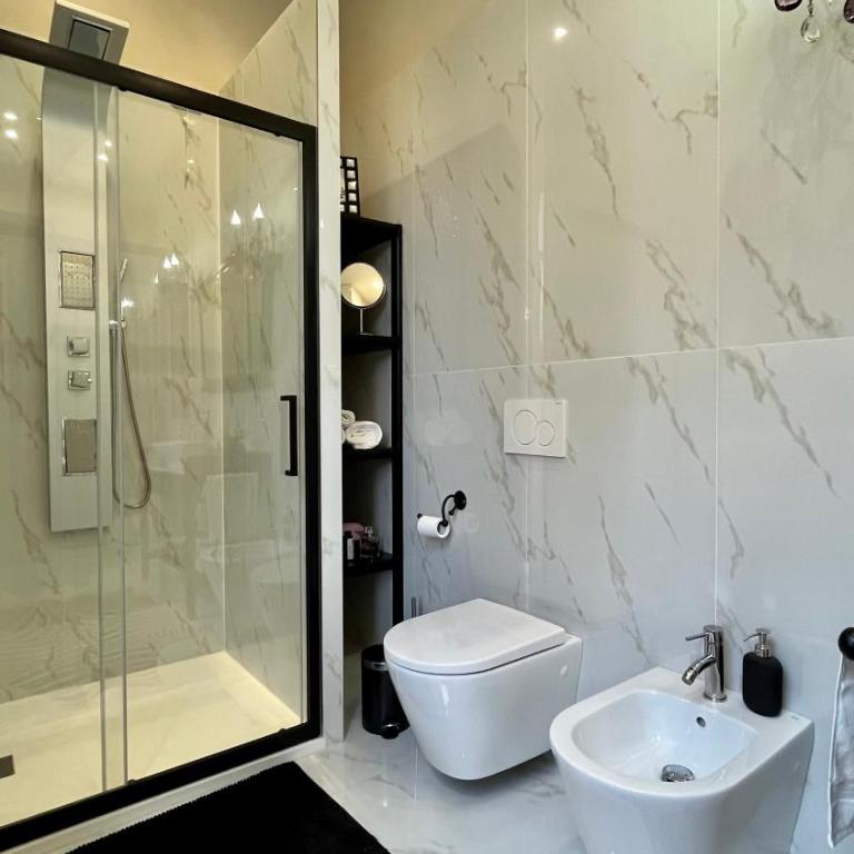 BELVEDERE Luxury Apartment, view on the Lucca Walls - Two-Bedroom Apartment - 18