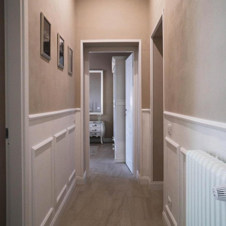 BELVEDERE Luxury Apartment, view on the Lucca Walls - Two-Bedroom Apartment - 29