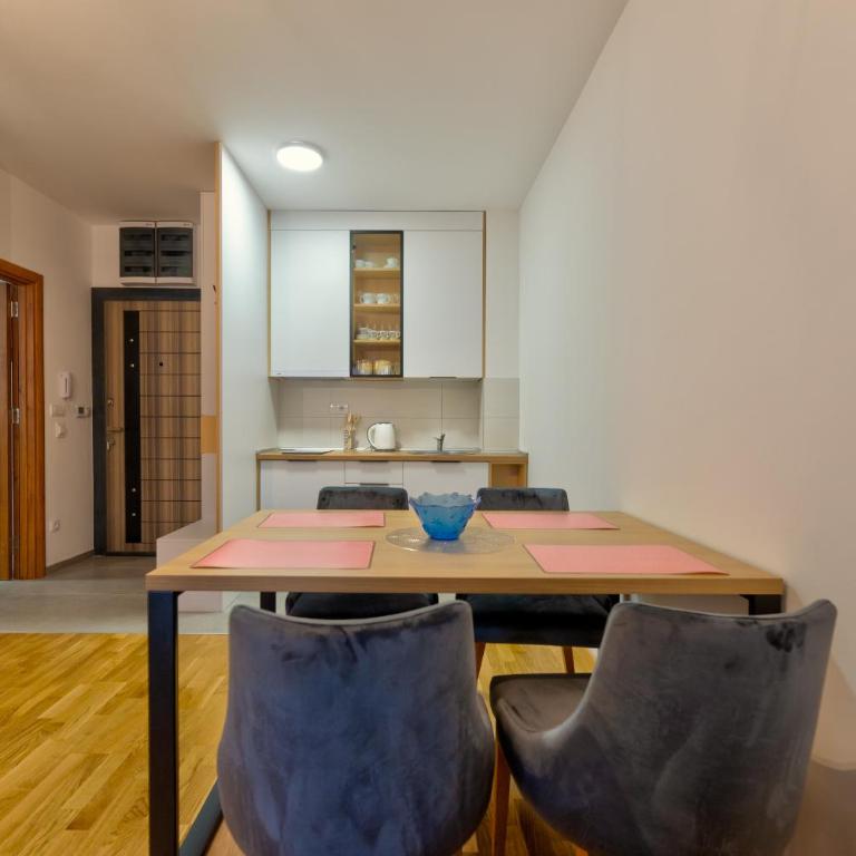 Vila Zlatibor luxury & spa - One-Bedroom Apartment - 5