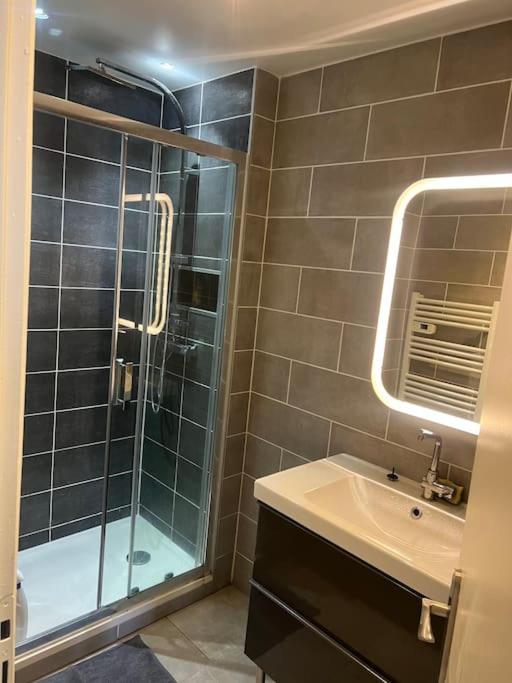 Joli T3 à 5 mins à pied plage et port avec parking - Apartment mit 2 Schlafzimmern - 13