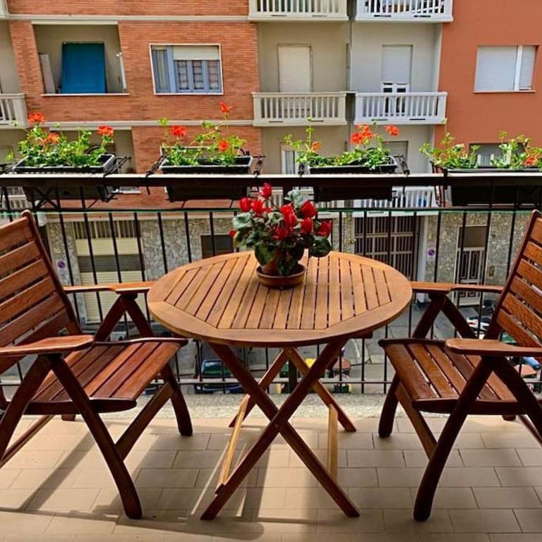 Casa Spezia - Metro Vicina, Wi-Fi Rapido & Netflix - Appartamento con 1 Camera da Letto - 6
