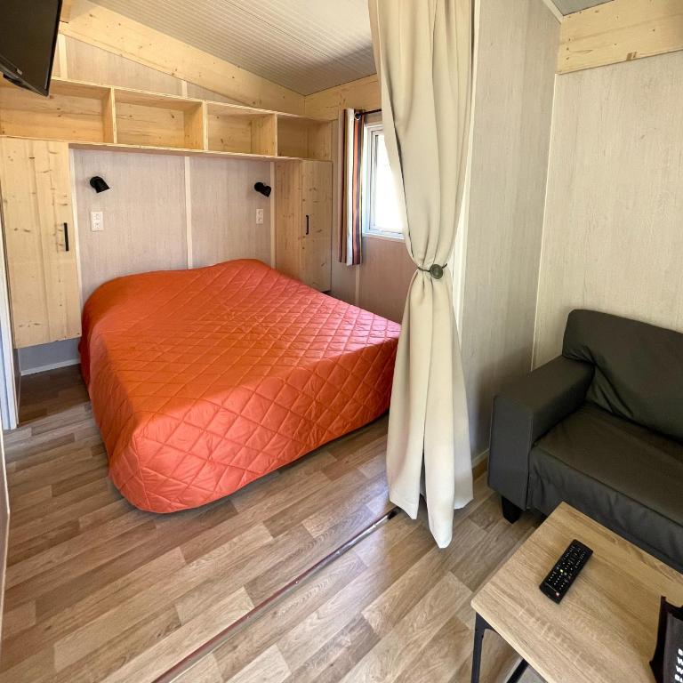Camping La Pinède Enchantée - Bungalow 1 Chambre - 7