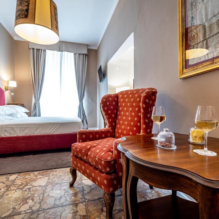 B&B Cerretani Palace - Camera Superior Matrimoniale/Doppia con Letti Singoli con Vista Città - 22