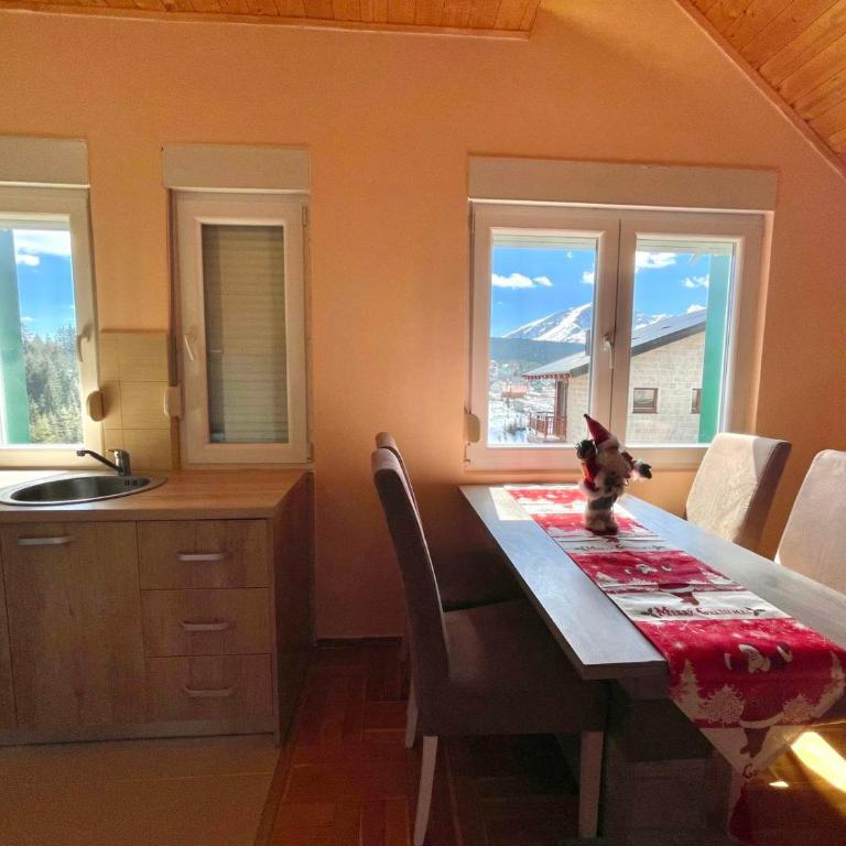 Family Two-bedroom apartment Zabljak - Two-Bedroom Apartment - 9