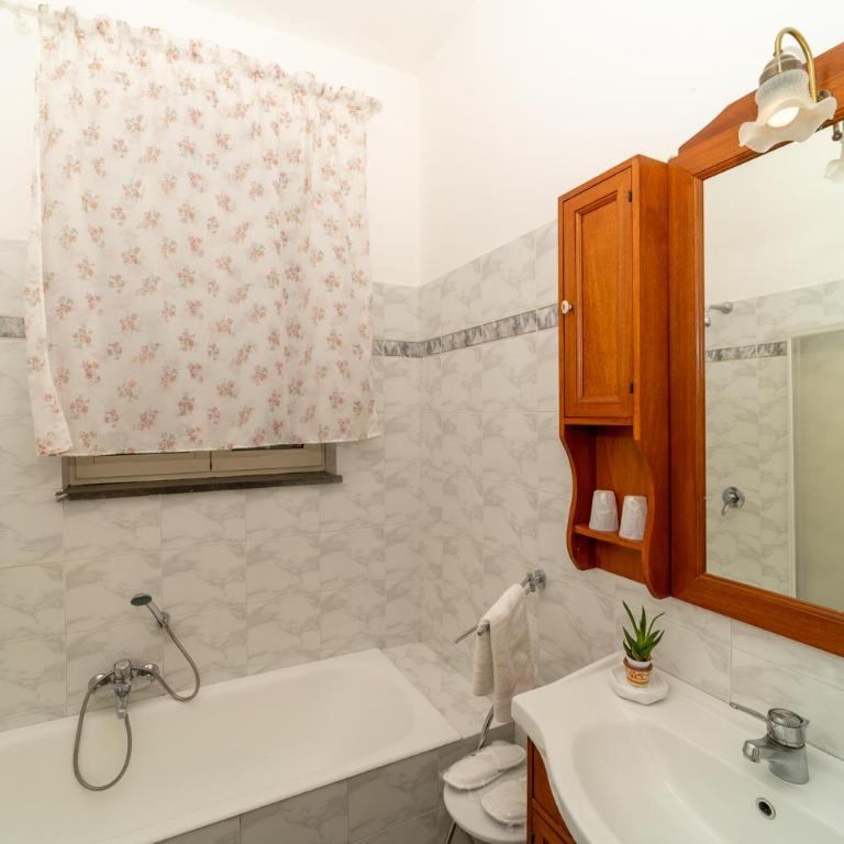 Le Nereidi B&B - Camera Matrimoniale con Vista Mare - 9