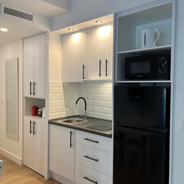 Apartamentos Alicante Centro by Renthas - One-Bedroom Apartment - 4