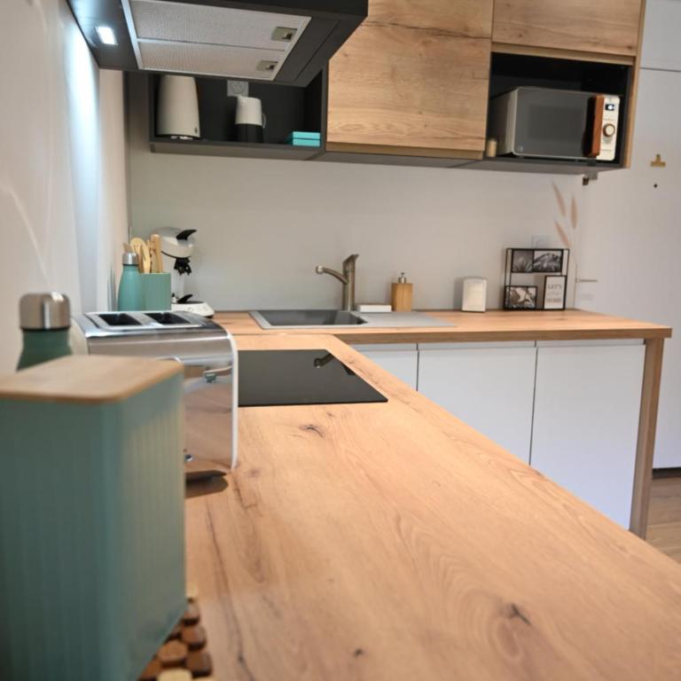 Appartement Design - Appartement avec Balcon - 12
