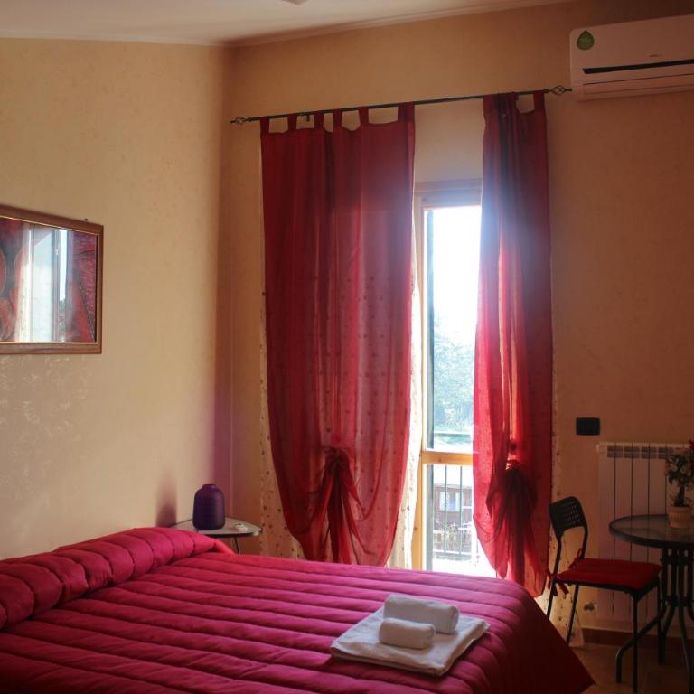 Colle Sul Mare - Camera Familiare con Vista Giardino - 1