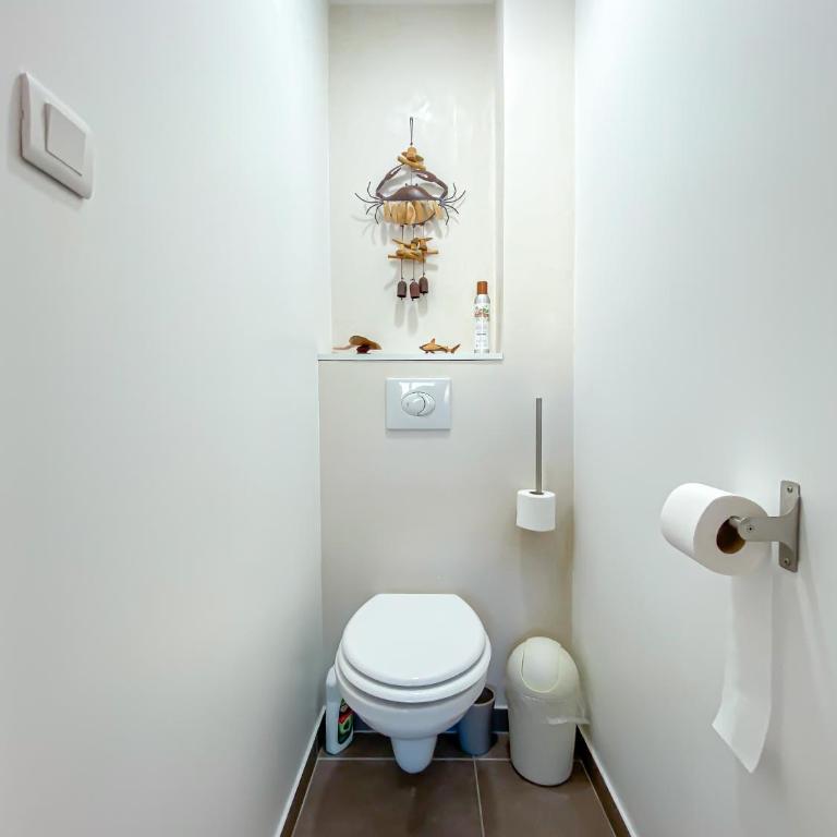L'Odyssée provençale, un duplex de charme de 2 chambres au pied du village médiéval de Bormes-les-Mimosas, offrant des prestations haut de gamme et une superbe vue sur le Massif des Maures - Appartement 2 Chambres - 20