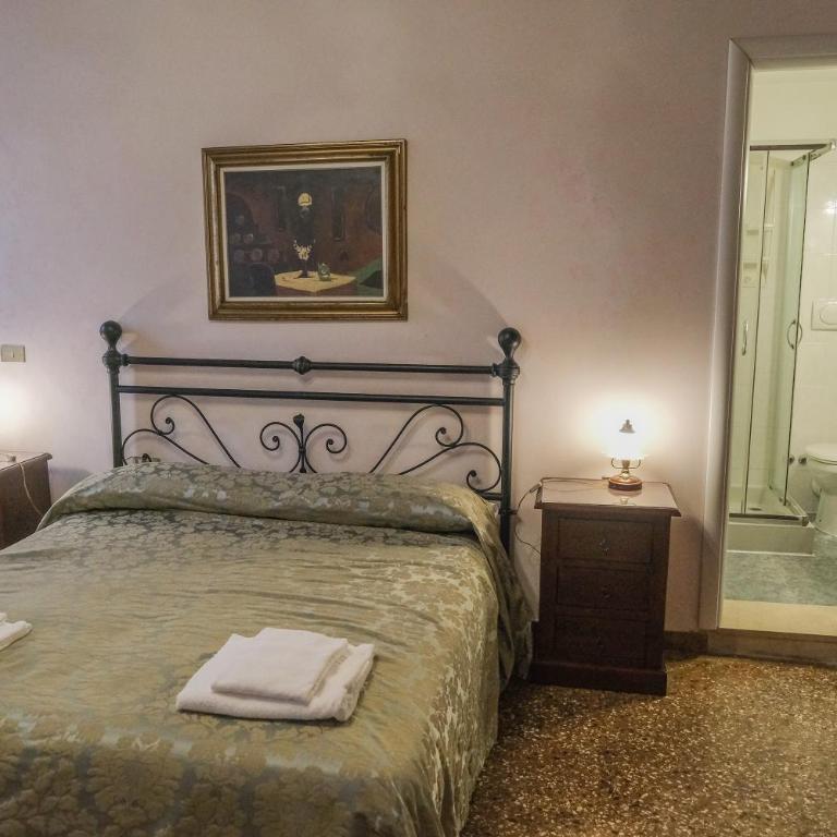 CA'SALVADOR - Camera Quadrupla con Bagno Privato - 5