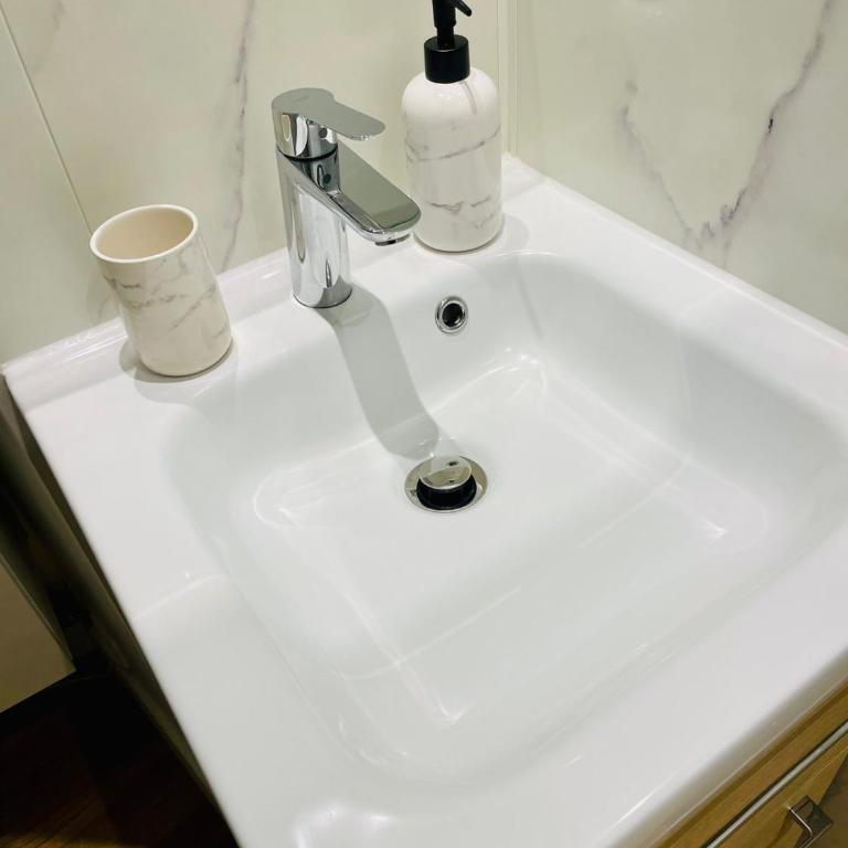 Joli studio Avignon intra-muros - One-Bedroom Apartment - 10