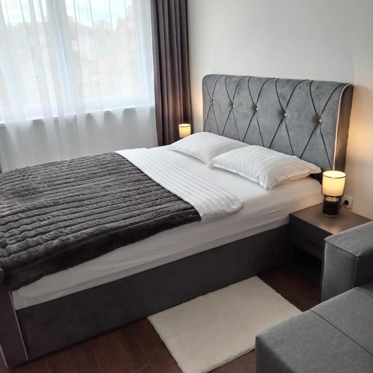 Apartman 007 - One-Bedroom Apartment - 13