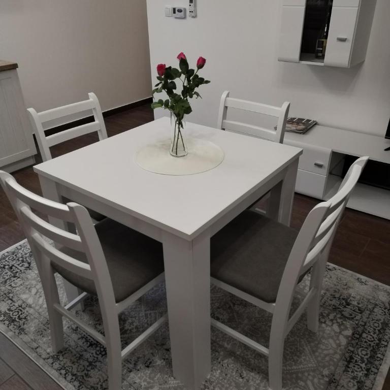 Apartman 007 - One-Bedroom Apartment - 34
