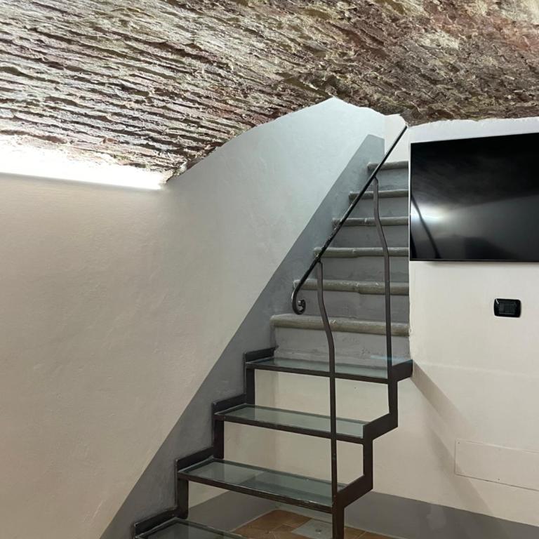 Unique and antique apartment - Appartamento con 3 Camere da Letto - 24