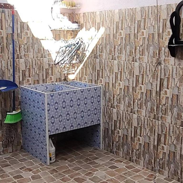 Acogedora casa familiar - Three-Bedroom House - 3