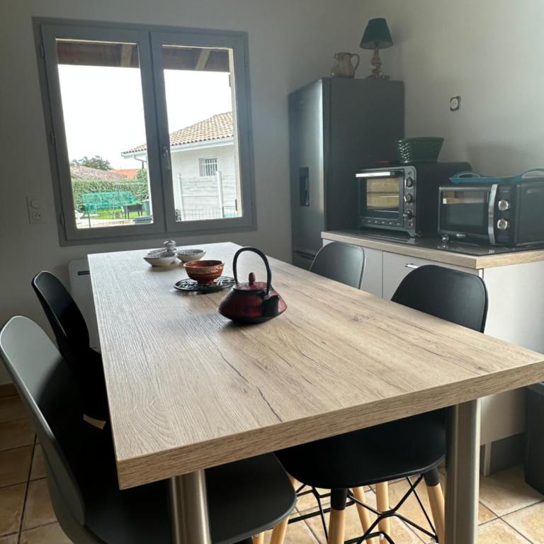 Petite maison plein pied jardin - Appartement 1 Chambre - 6