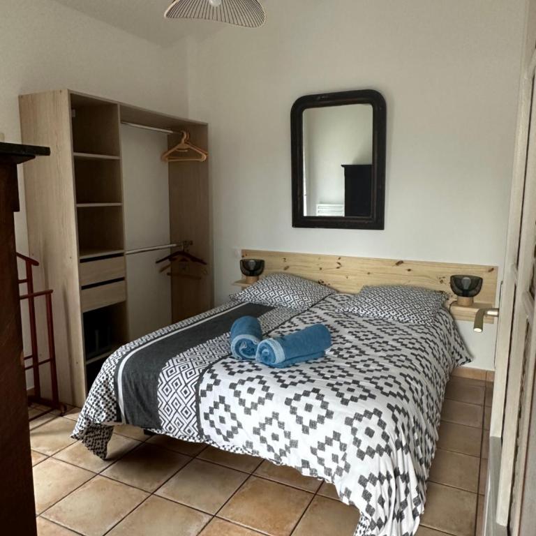 Petite maison plein pied jardin - Appartement 1 Chambre - 8